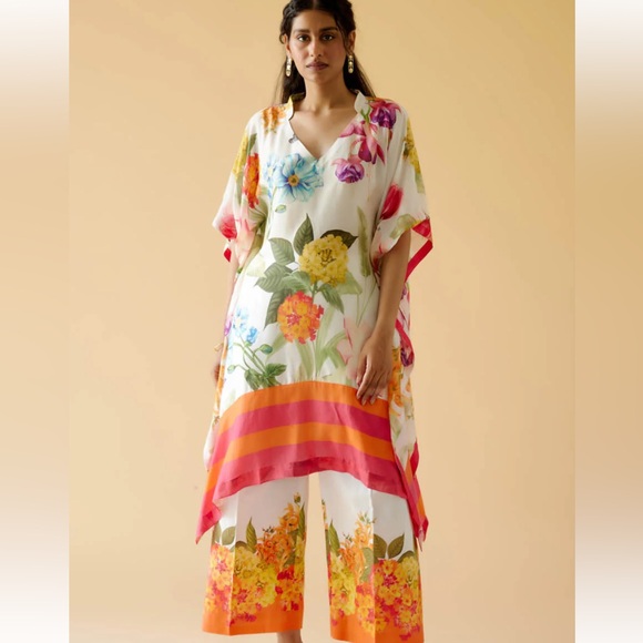 M.O.H India Tops - M.O.H India Home Garden Kaftan Tunic